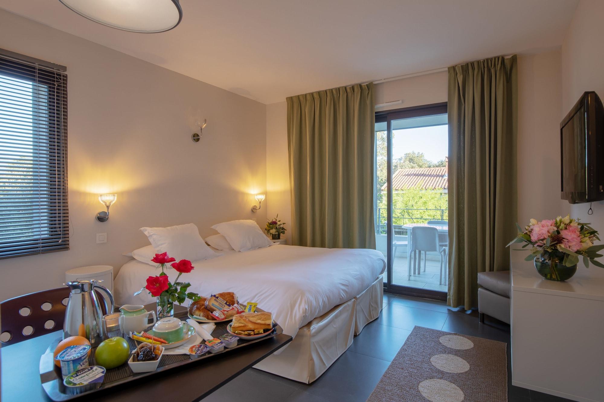 Residence Hoteliere Alcyon Porto-Vecchio  Buitenkant foto